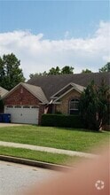 Building Photo - 3003 SW Briar Creek Ave