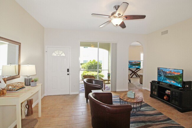 Foto del edificio - L'Pavia Annual Condo for Rent