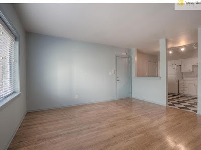 Building Photo - Ellington Condos