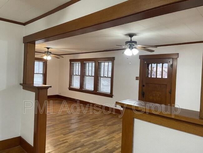 Foto del edificio - 1267 SW Plass Ave