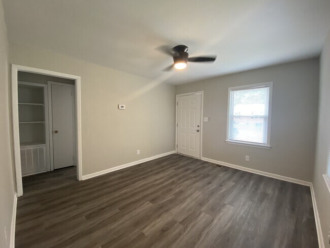 Foto del edificio - 113 Calvin St