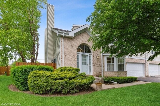 Building Photo - 292 Kensington Ct