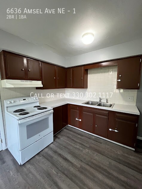 Building Photo - 6636 Amsel Ave NE