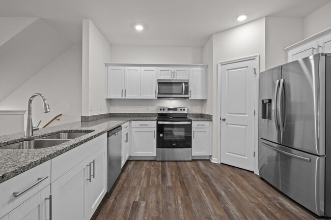 Building Photo - 4140 Trevino Dr