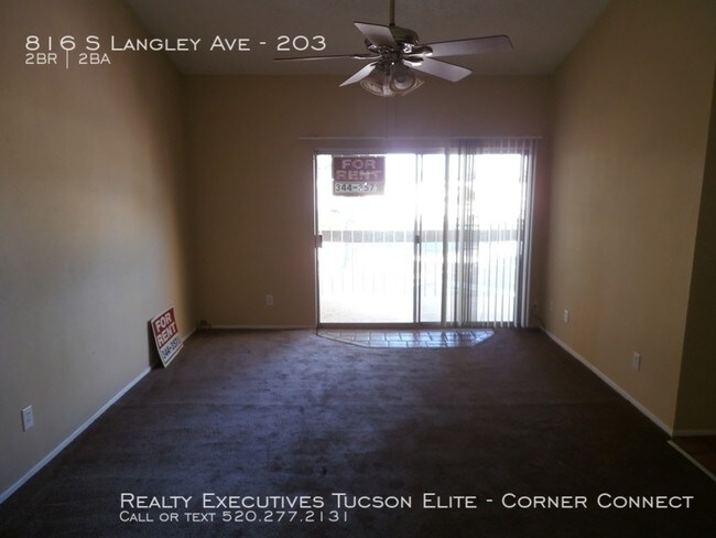 Foto del edificio - 816 S Langley Ave