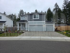 Building Photo - 51 NE Olympic Rdg