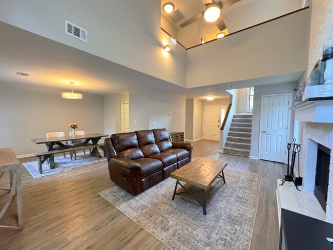 Foto del edificio - 1141 Berkley Dr SE