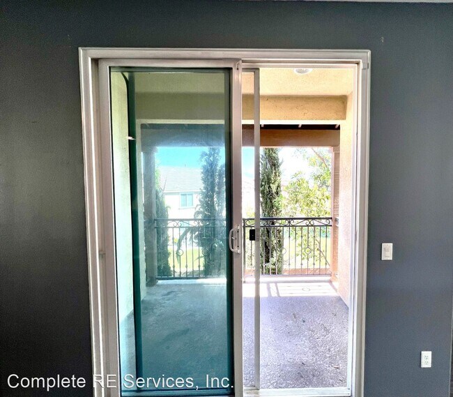 Building Photo - 4 br, 3.5 bath House - 6398 Volans Ct