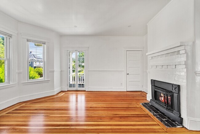 Foto del edificio - 279 E Squantum St