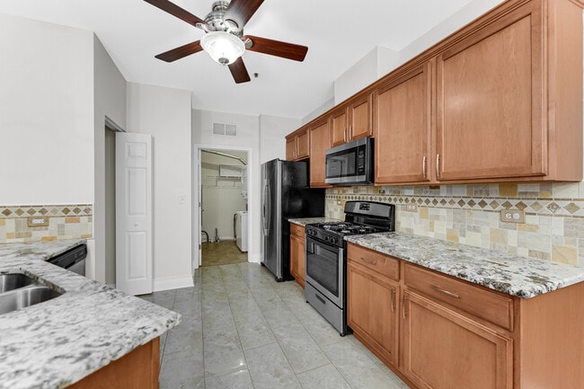Building Photo - 10201 Camden Ln