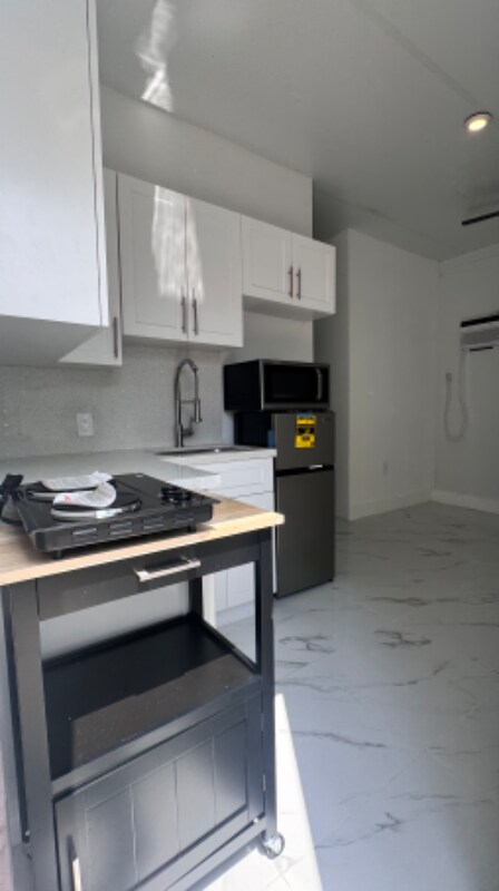 Foto del edificio - 2775 SW 1st St