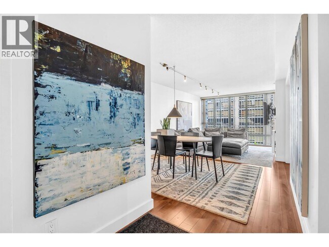 Photo du bâtiment - 950-950 Cambie St.
