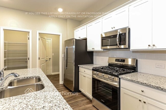 Foto del edificio - 617 Friesland Dr