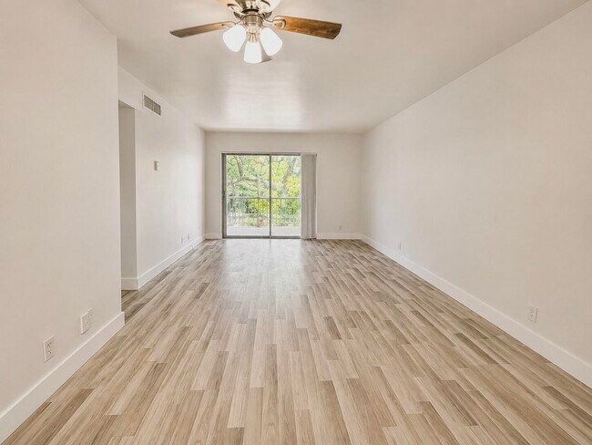 Foto del edificio - 610 NW 13th St