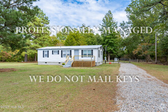 Building Photo - 1105 N Winstead Ave