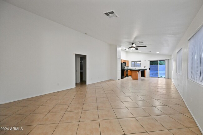 Foto del edificio - 21620 N 32nd Ave