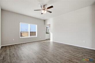 Building Photo - 292 Legacy Cir