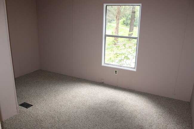 Building Photo - 345 Cannon Farm Rd, China Grove, NC 28023