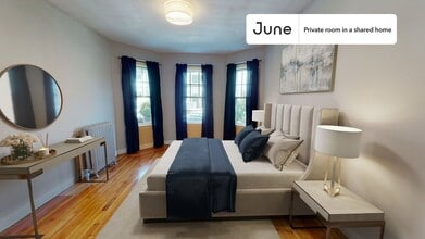 Building Photo - Room in Shared 4 bed/1 bath home