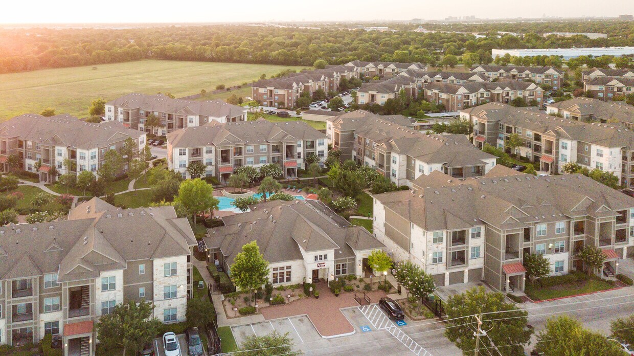 Retreat at Stafford Apartments Stafford, TX