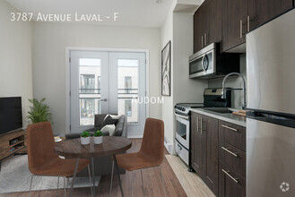 Building Photo - 3787 Av. Laval