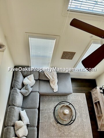 Building Photo - 1208 Lavande Dr