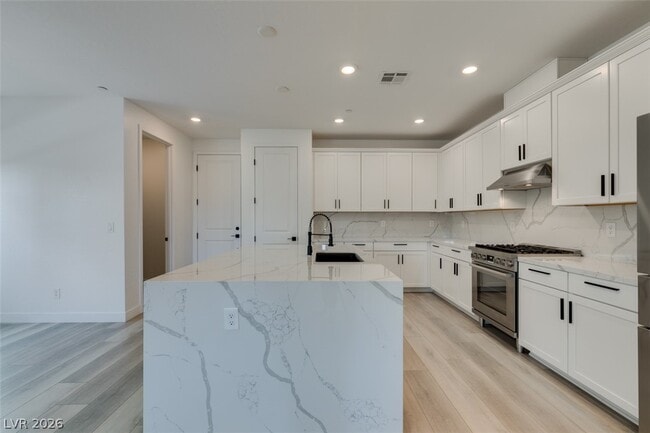 Foto del edificio - 11537 Cedar Shore Ave