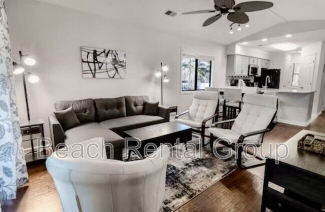 Foto del edificio - 4109 Pinehurst Cir