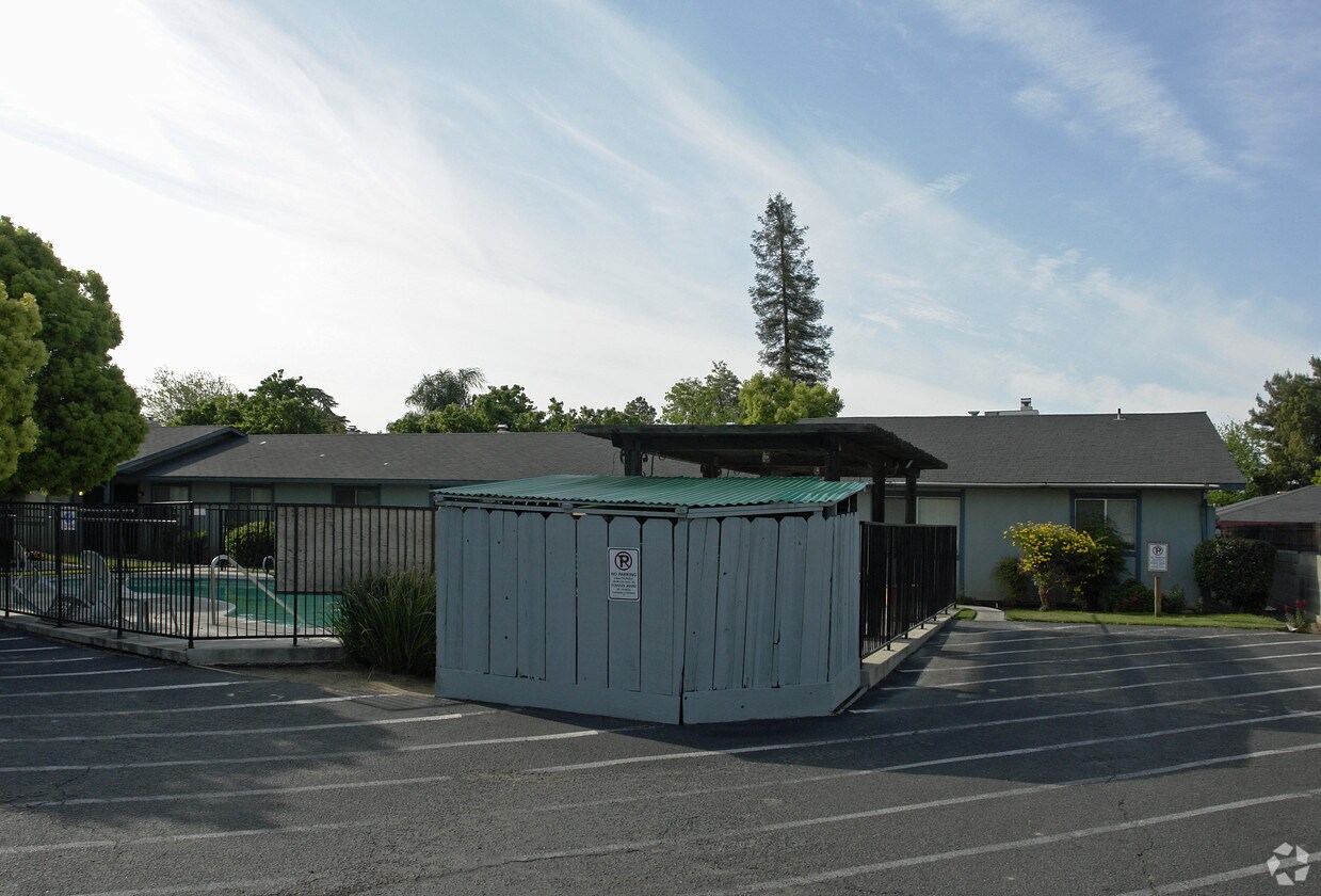 Piscina - Dakota Garden