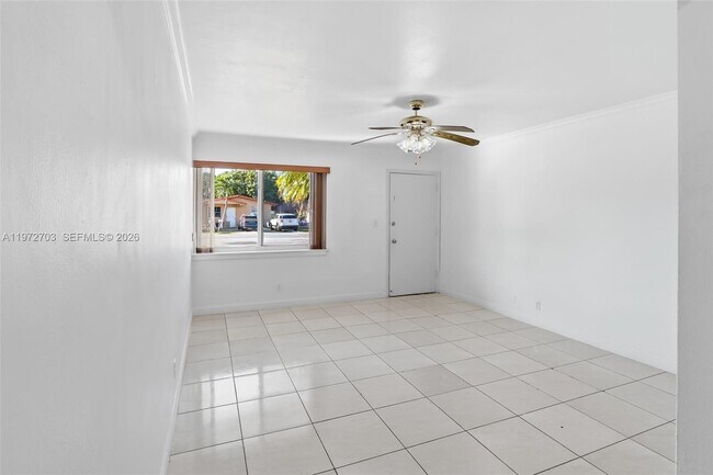 Foto del edificio - 11195 SW 1st St