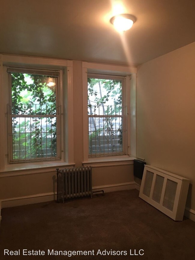 Foto del edificio - 831 N 63rd St