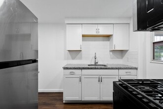 Building Photo - 58 Wenzell Pl