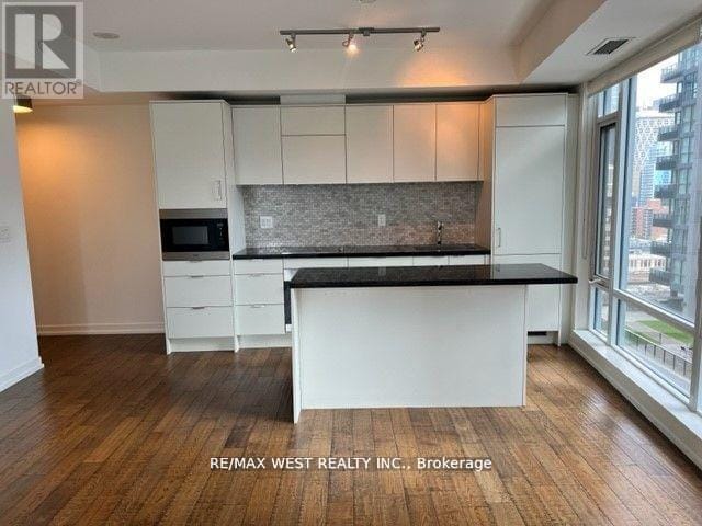 Photo du bâtiment - 21 Widmer St