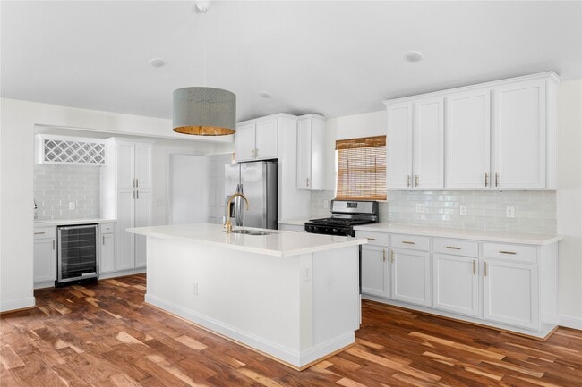 Building Photo - 5515 Warm Springs Rd