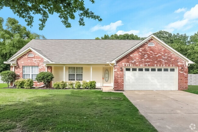 Building Photo - 3412 Pendulum Dr E