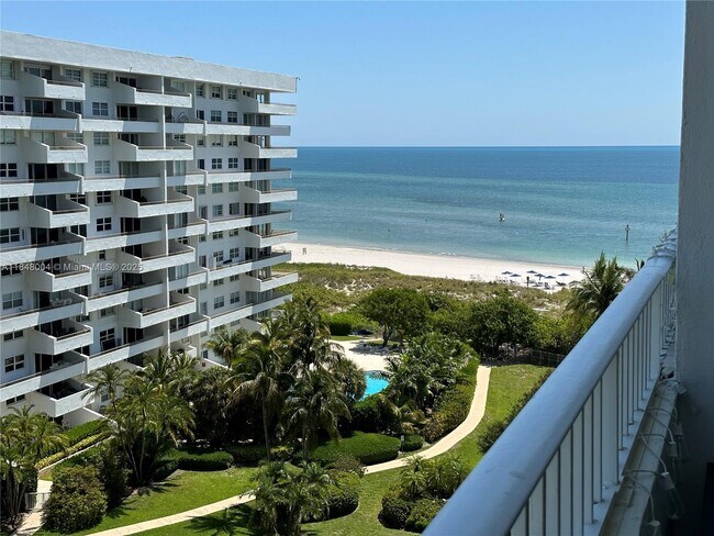 Foto del edificio - 199 Ocean Ln Dr