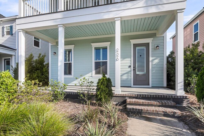 Foto del edificio - Beautiful 3 Bedrooms, 3.5 Bathrooms Home i...