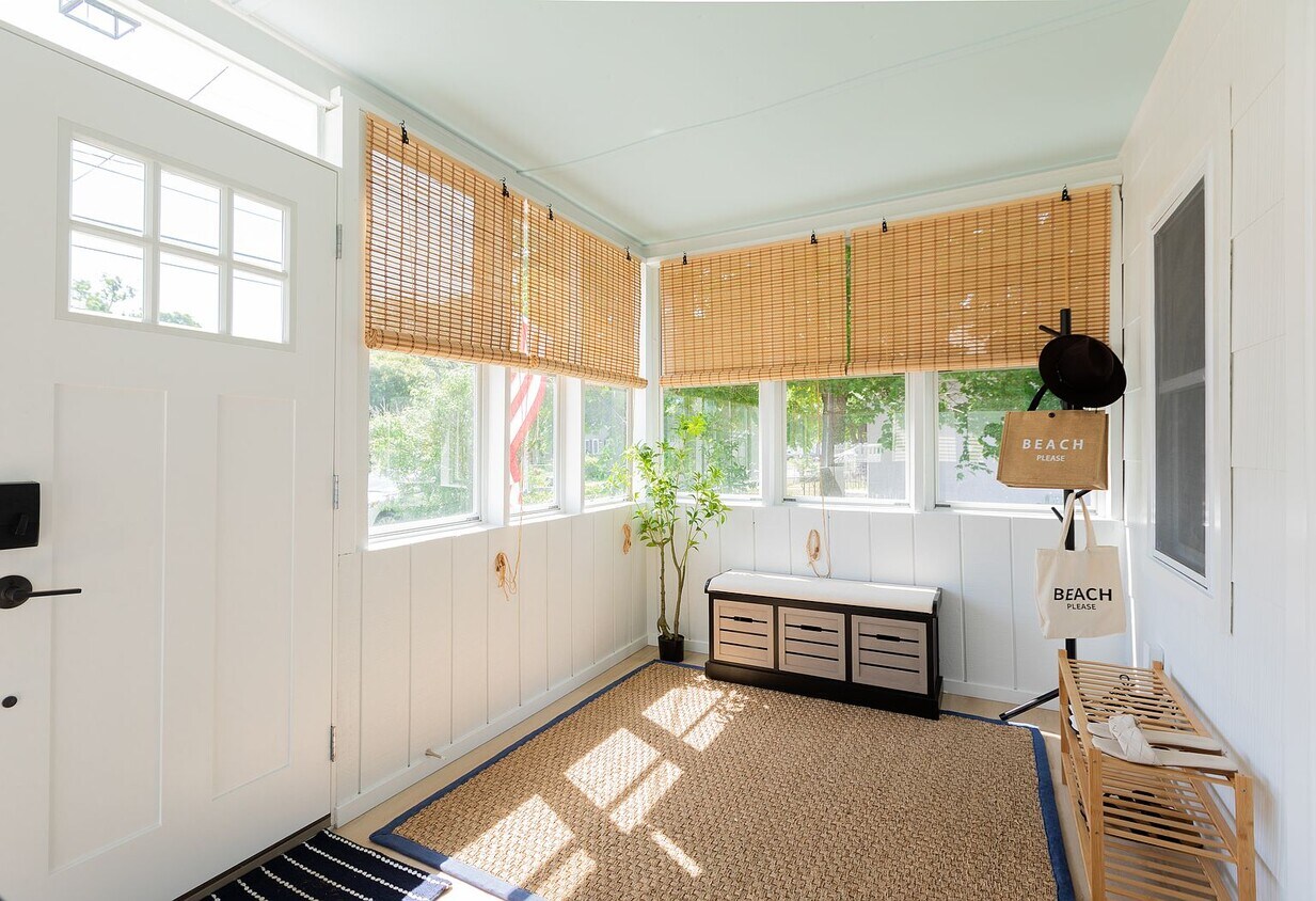 Foto principal - 74 Arbor Rd