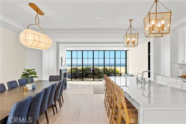 Foto del edificio - 2428 The Strand