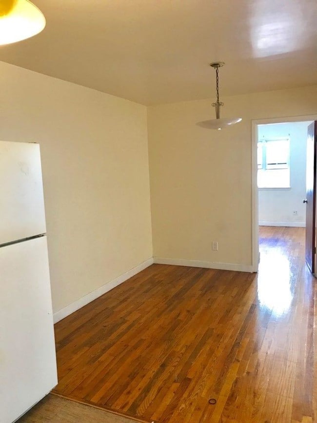 Building Photo - 34-44 33rd Street