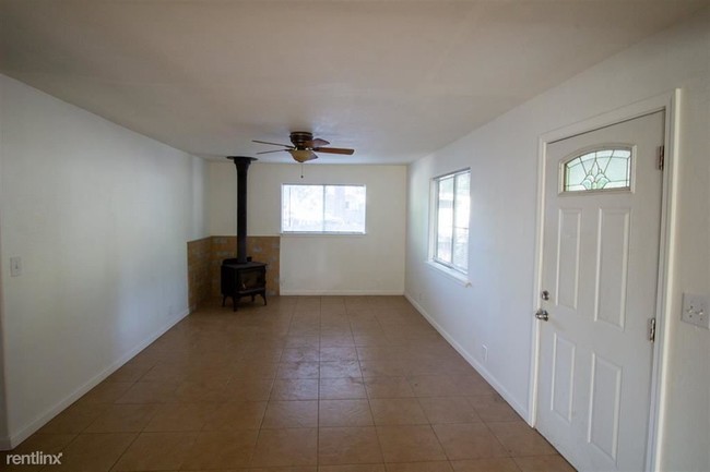Building Photo - 3 br, 2 bath House - 19305 Carrick Avenue