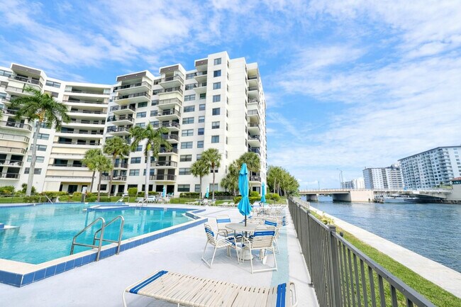 Foto del edificio - 2900 NE 14th Street Causeway