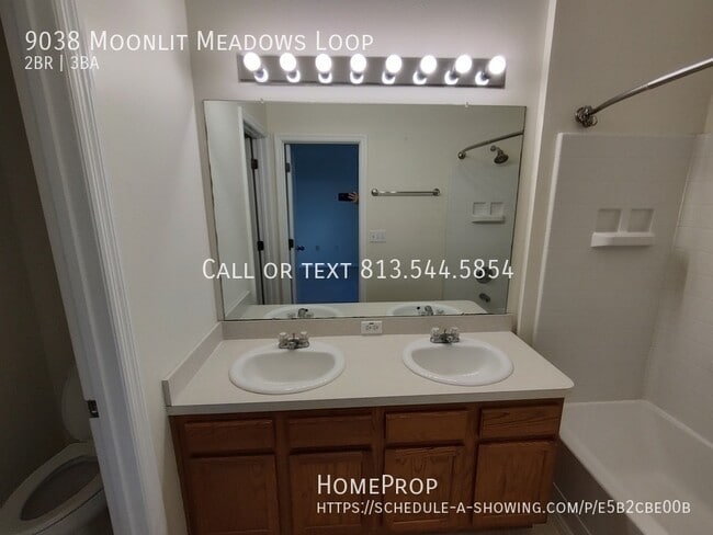 Foto del edificio - 9038 Moonlit Meadows Loop