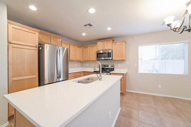 Building Photo - 9032 N 115th Ln