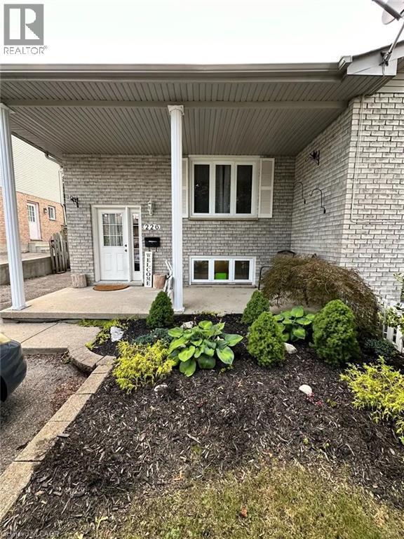 Photo du bâtiment - 226 Scott Rd