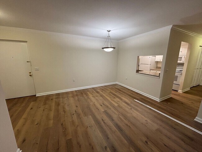 Foto del edificio - Updated 3Bedroom/2Bathroom - Great Location!