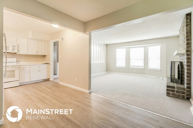 Foto del edificio - 8710 Stark Ave