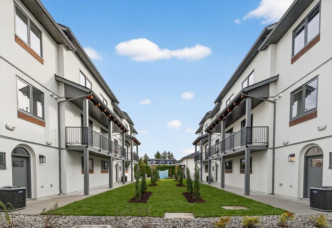 Building Photo - Carlow Townhomes