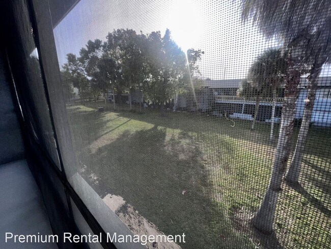 Building Photo - 3 br, 2 bath House - 4803 S. Texas  #D