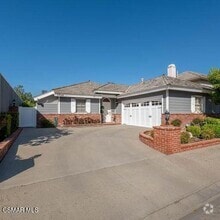 Building Photo - 32146 Oakshore Dr